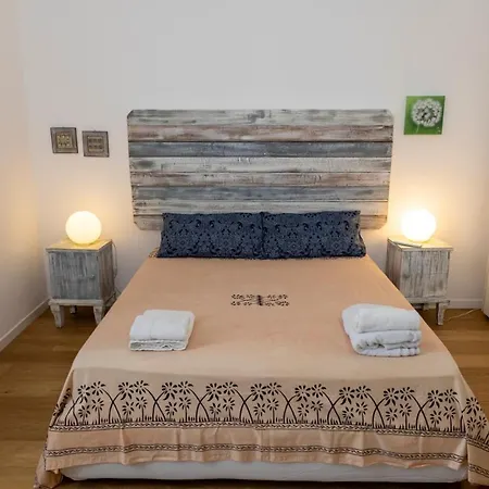 Middle Way Stylish Apartment *
